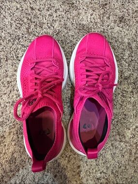 Lululemon Women’s Active Knit Sneakers - Bright Pink